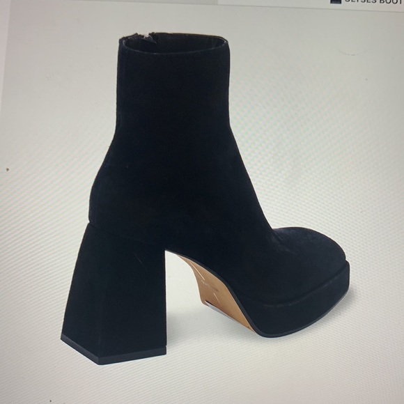 Dolce Vita Ulyses Black Suede Boot. Size 8 - Picture 3 of 9